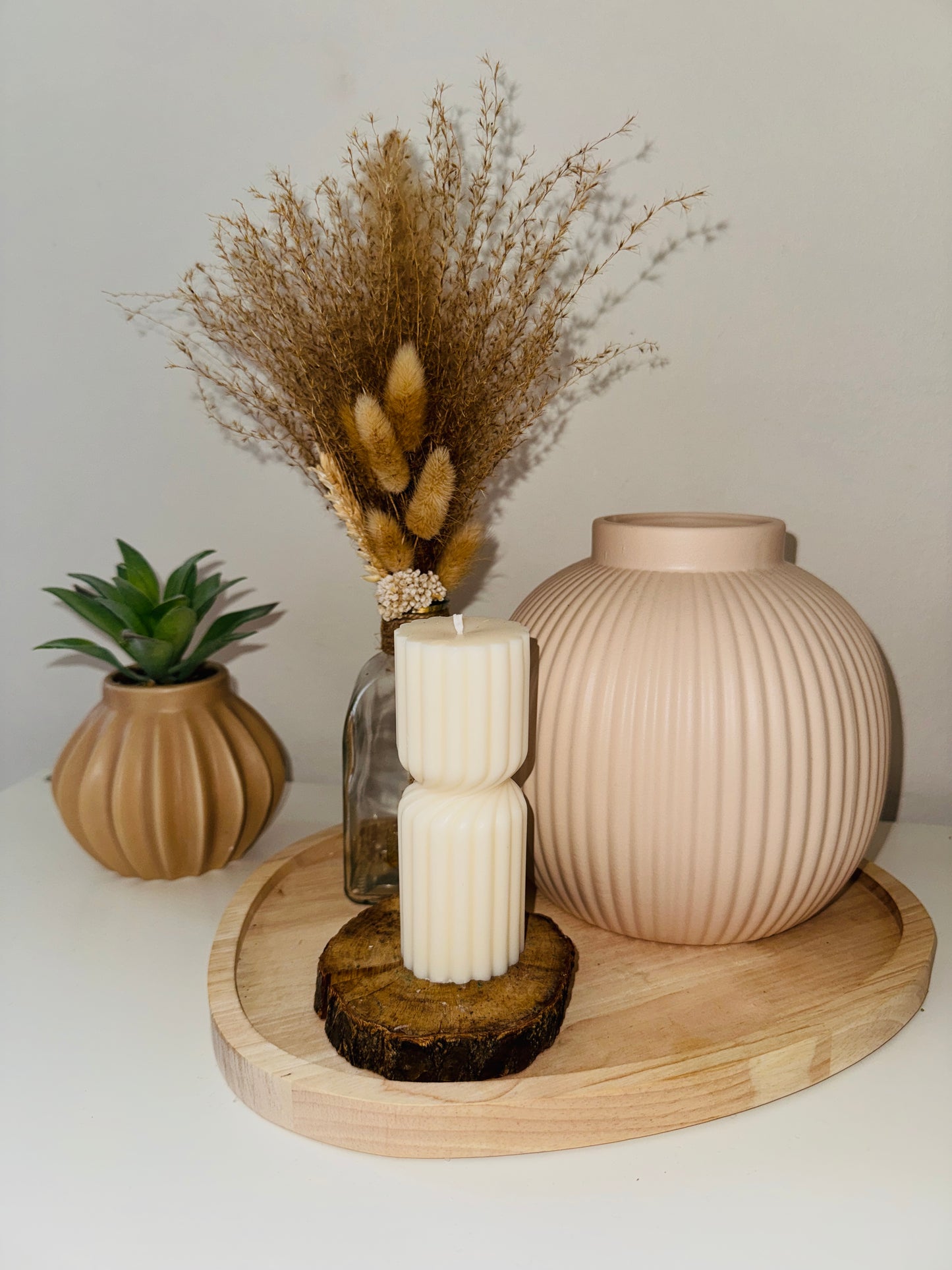 Bougie moulée " Spirale à rayure "