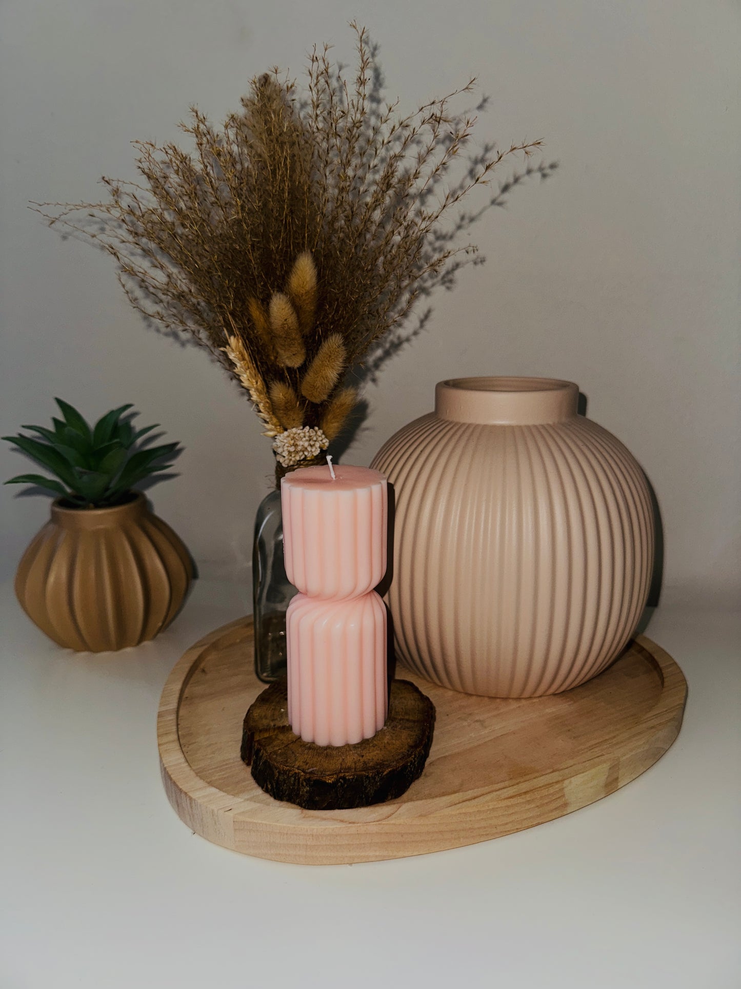 Bougie moulée " Spirale à rayure "